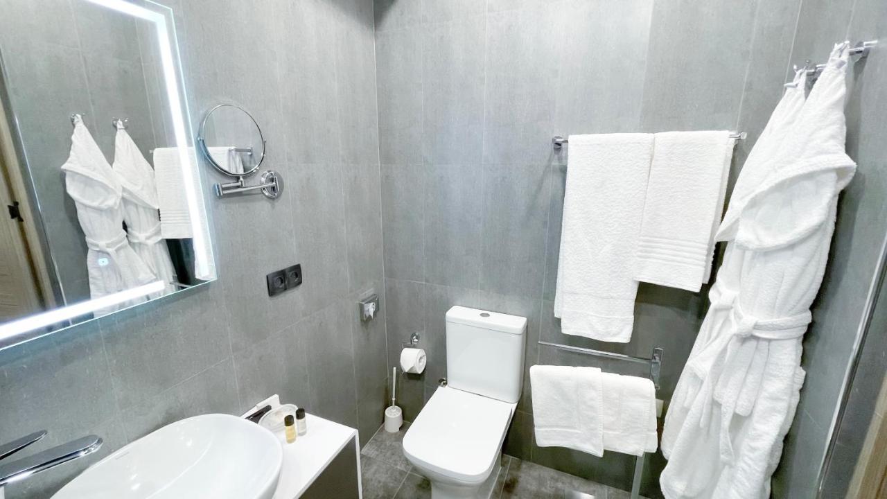 Unique Studio Close To Cascade Yerevan Exterior foto
